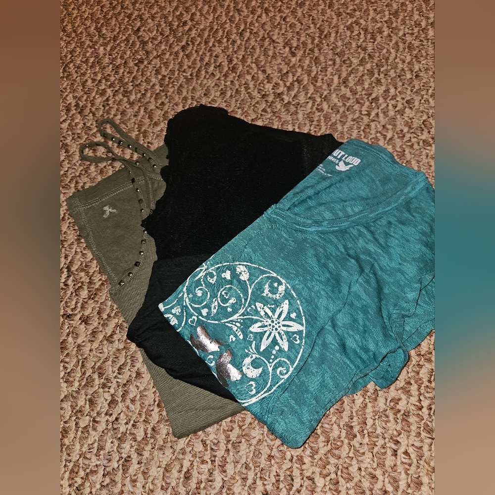 Set Of 3 Tops